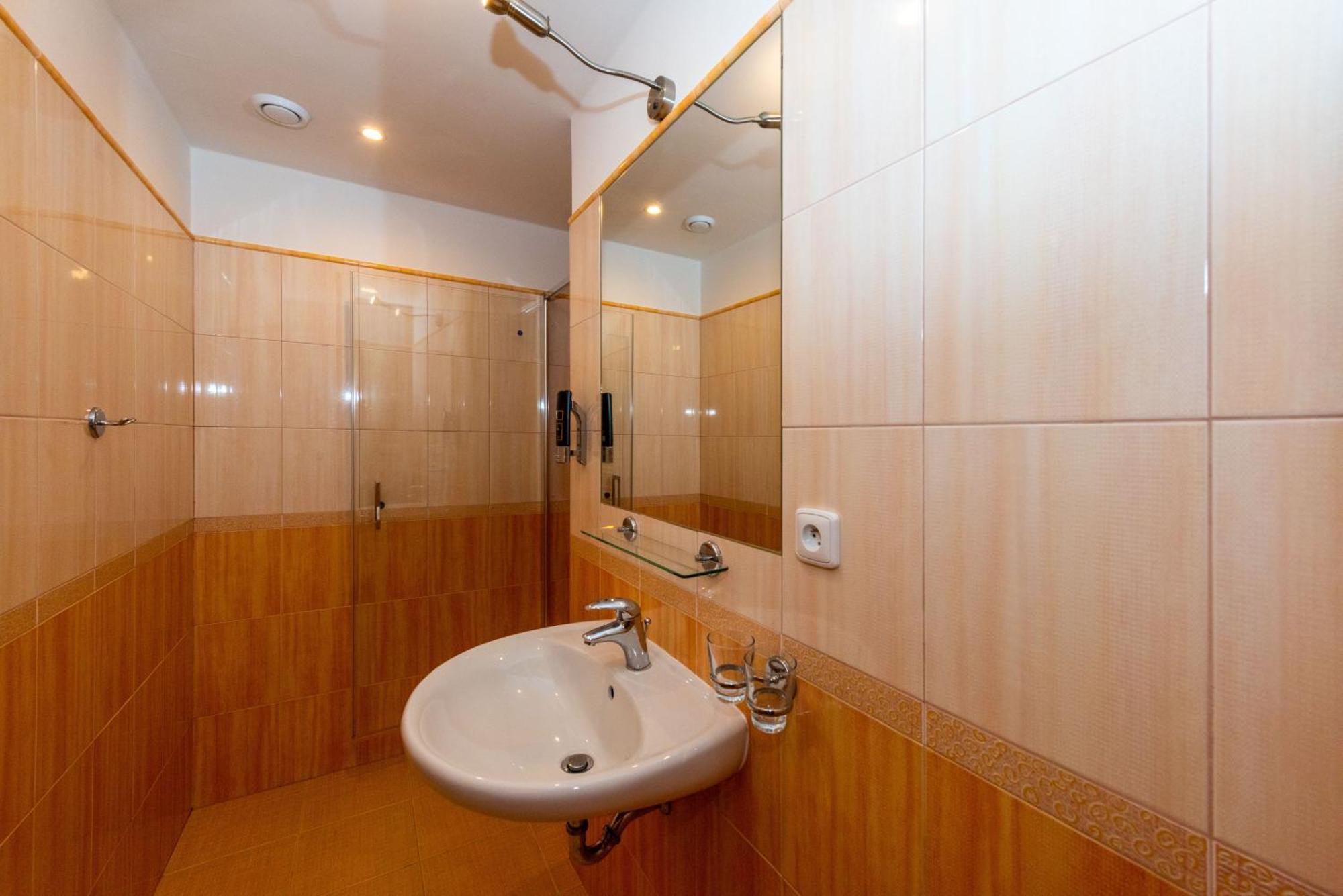 Hotel Modrin Pec pod Sněžkou Zewnętrze zdjęcie